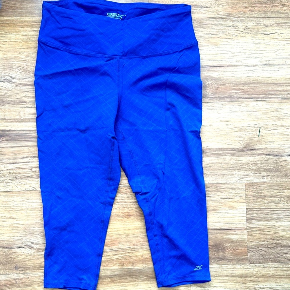Workout capris